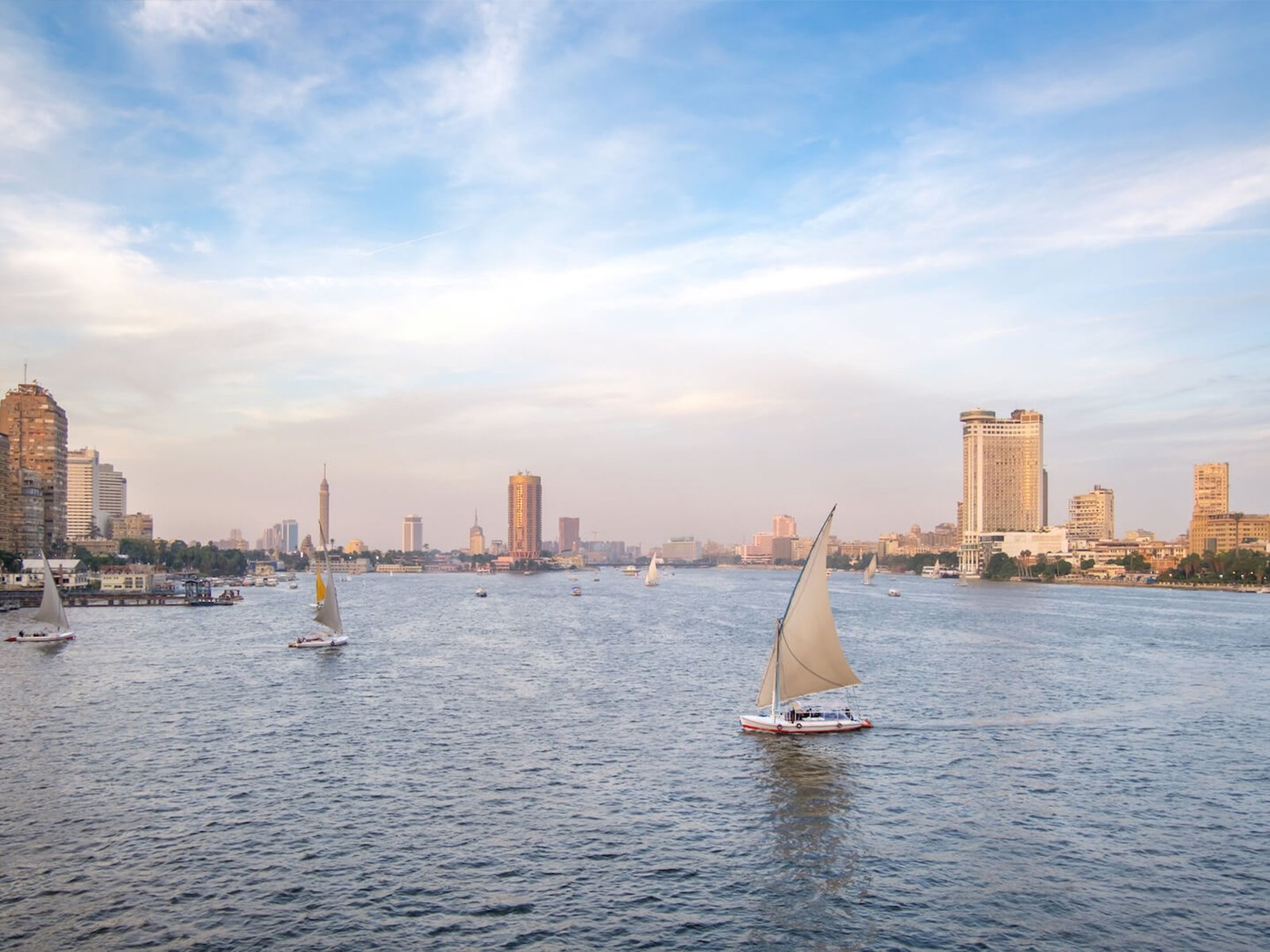 From Marsa Alam: day trip to Cairo and Giza in a small group minivan