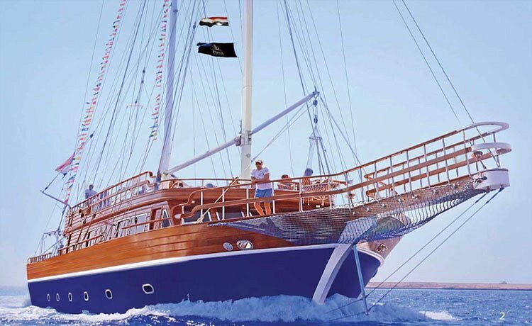 Hurghada: Pirates Sailing Boat - Snorkeling - Lunch - with Transfers