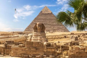 Full-day, small-group tour of Cairo and Giza by minivan